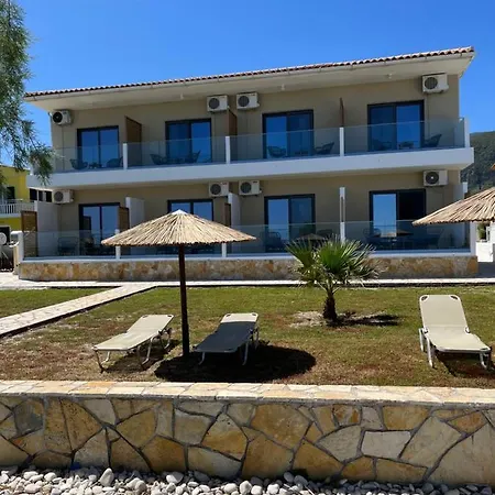 شقة House I&ii أليكيس
