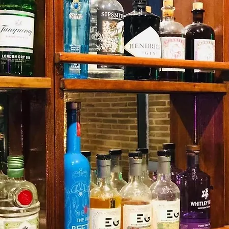 Apartament House I&ii